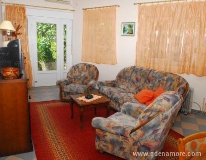 Apartman "Teodo", , ενοικιαζόμενα δωμάτια στο μέρος Tivat, Montenegro